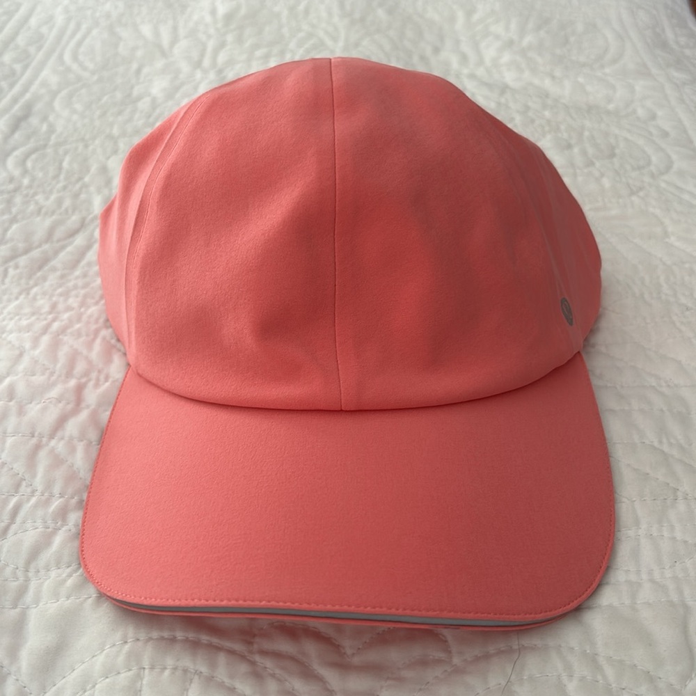 Lululemon Fast and free coral pink lightweight running hat size small/medium